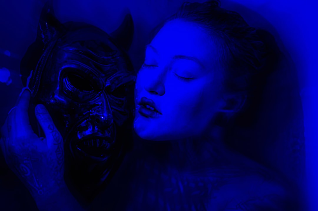 Photo demon, copperhead